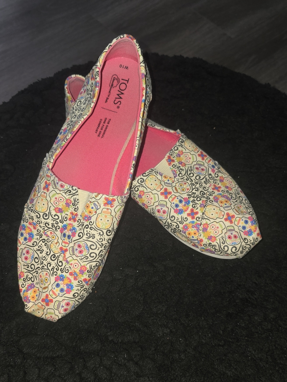 TOMS Women's Floral Sugar Skull Classics - Pink Insole